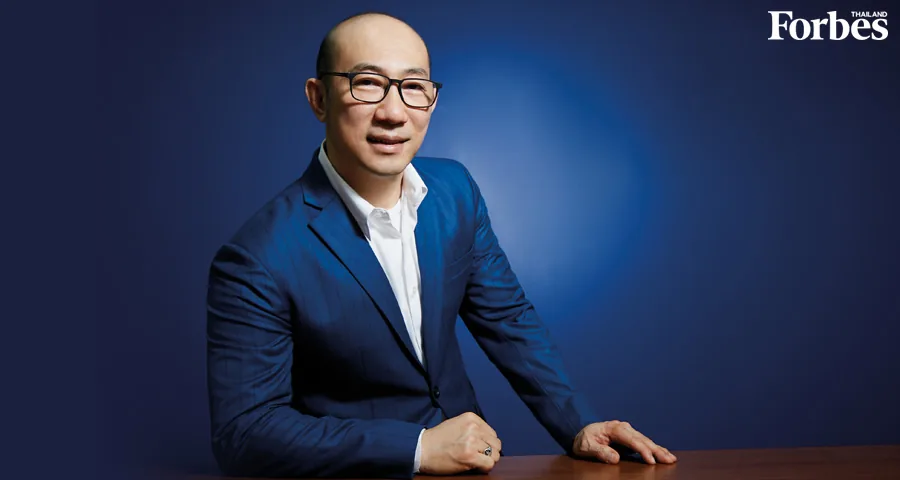 Mr. Manop Dhamsirianunt